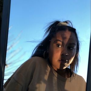 Meet your Posher, Karena